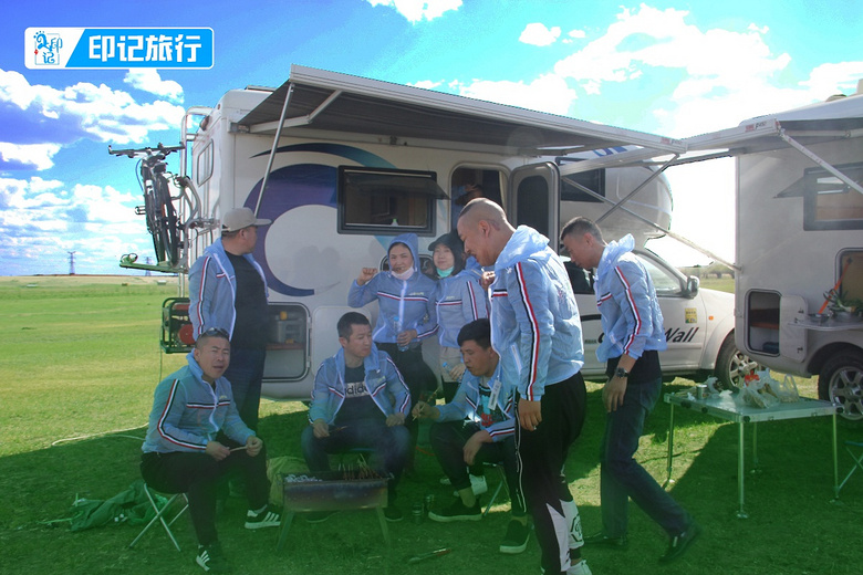 【呼伦贝尔房车旅行】高端房车露营“网红4+2趣骑”+慢节奏5日游
