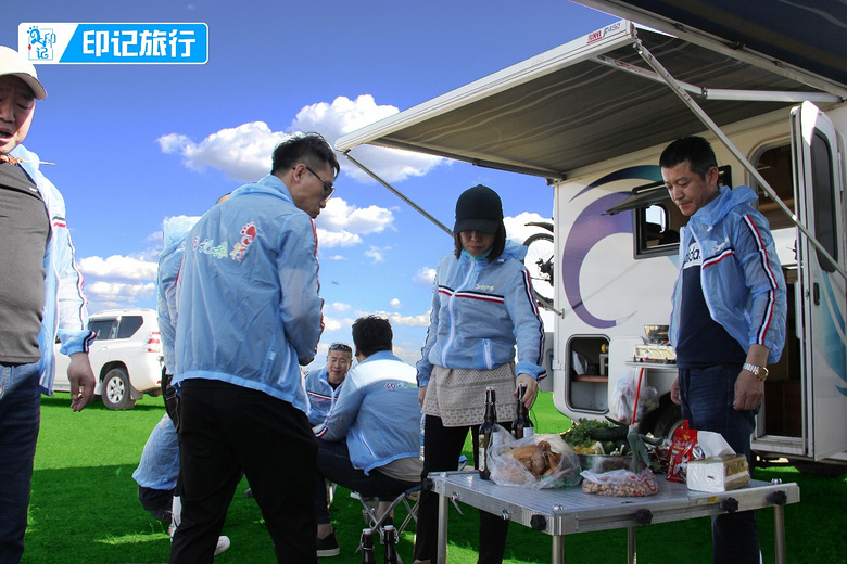 【呼伦贝尔房车旅行】高端房车露营“网红4+2趣骑”+慢节奏5日游