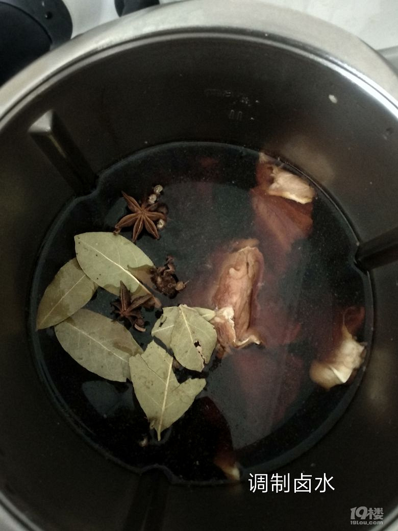 鹵牛腱子/雞爪/蛋