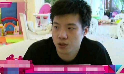 黄毅清凌晨发文信息量大,暗示要灭崔永元的只有两种人!