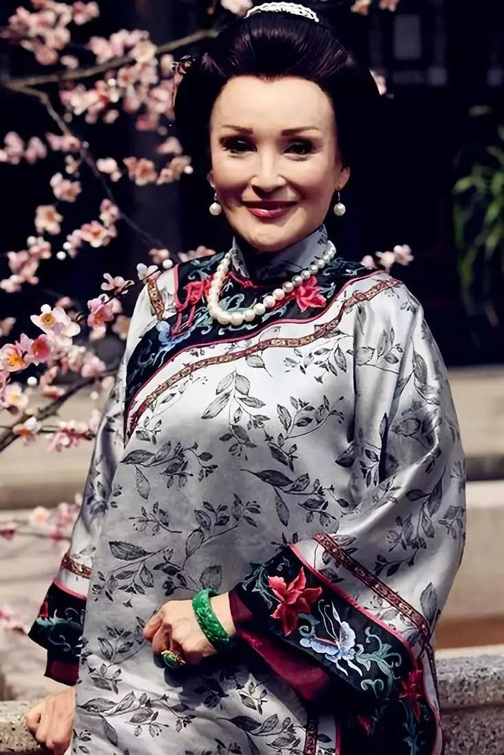 她是恶婆婆专业户,两度离婚,五次封后,将人生活成传奇!-城事-杭州19楼