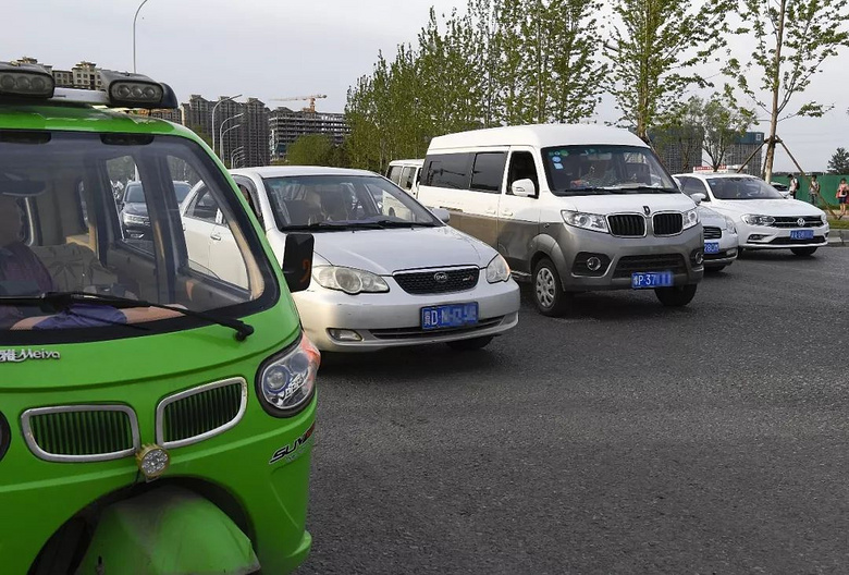 杭州19楼 杭州消息 城事 帖子6月15日下午,针对近日北京外地车牌超70