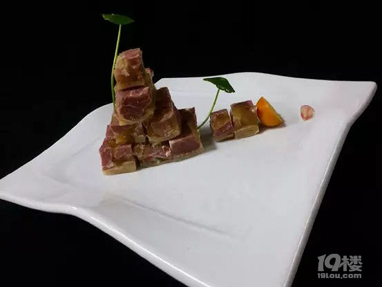 家常美食 -- 私房秘制肴肉