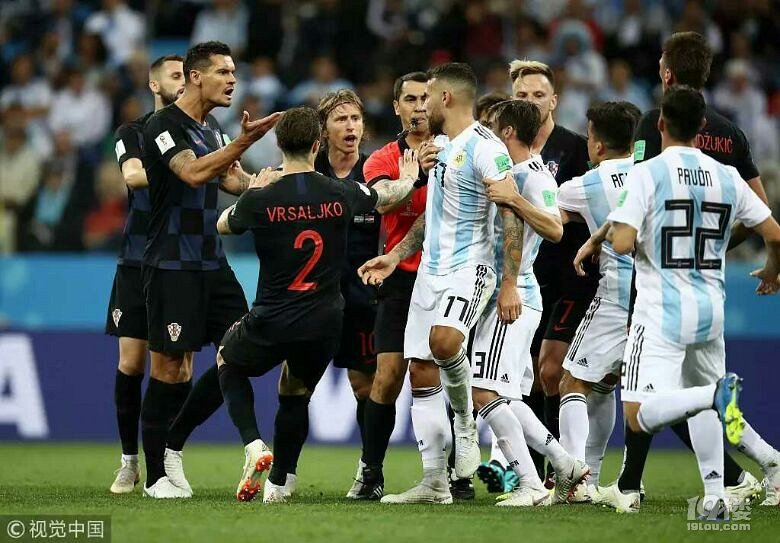 输球输人!阿根廷大将 爆头拉基蒂奇