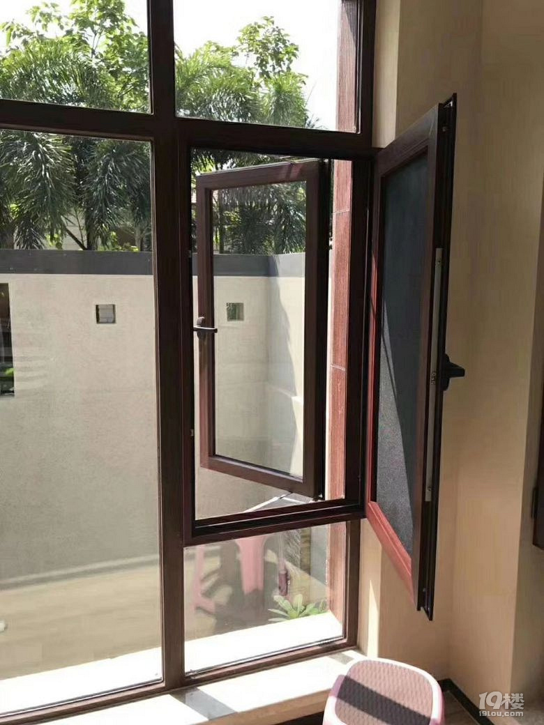 佰胜纱窗金刚网纱窗衣架