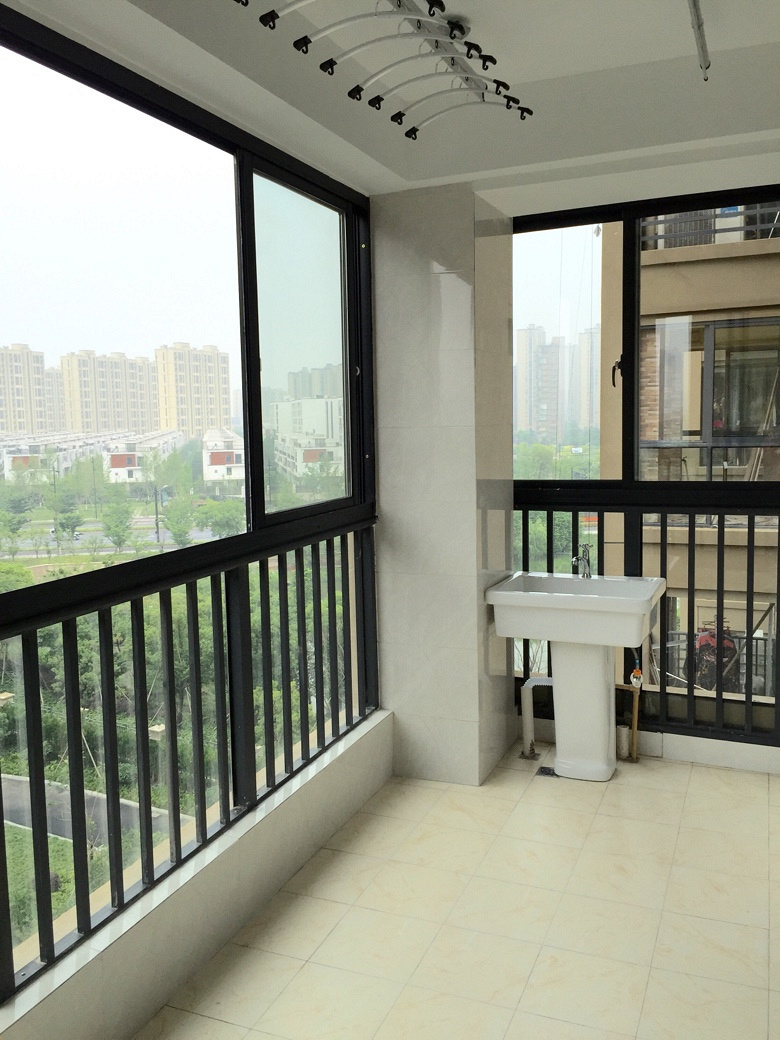 无物业免费停车