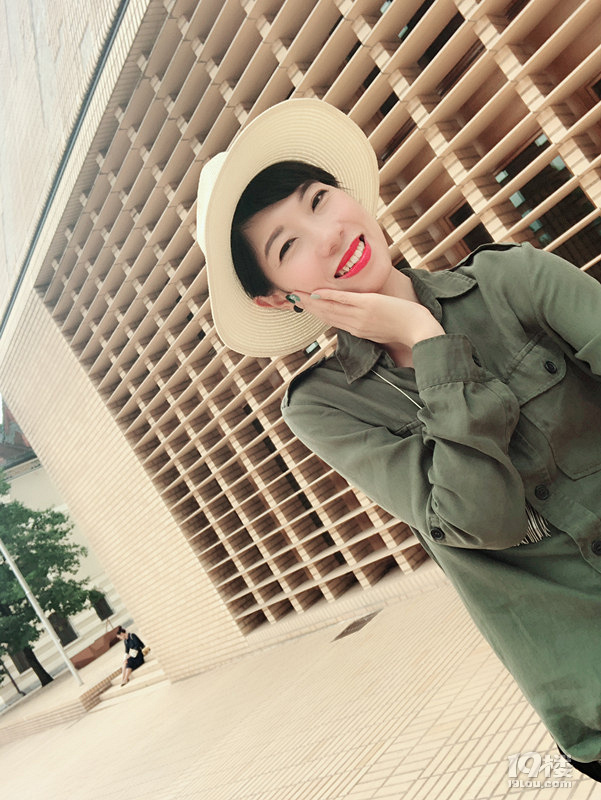 百聯(lián)奧特萊斯 ——“時尚藝術(shù)歐洲之旅”啟動!