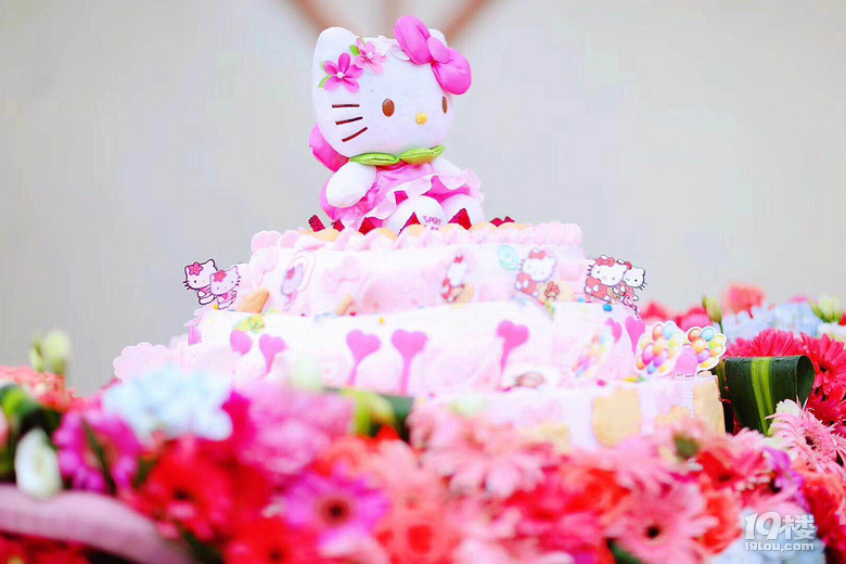 杭州Hello Kitty樂園三周歲生日啦,花藝節(jié)·夜公園夢幻開啟!