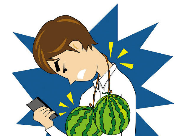 低头看手机=脖上挂俩大西瓜——【天知道】