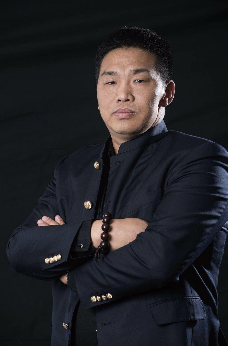 上海优基宠物用品有限公司的创始人 兼ceo 向旭东 先生.