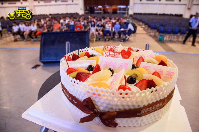 西湖之声第一期小小特种兵圆满结营,新加坡游