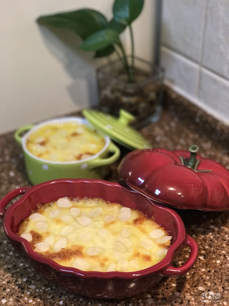 初夏聚餐一道香甜的小點(diǎn)心——芝士杏仁焗南瓜