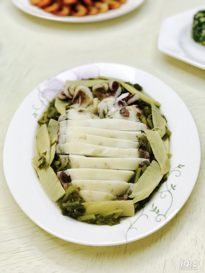 初夏聚餐一道香甜的小點(diǎn)心——芝士杏仁焗南瓜