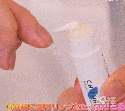 拒絕午后妝，夏日補妝雖簡單，但可不是撲幾下粉餅可以解決的！