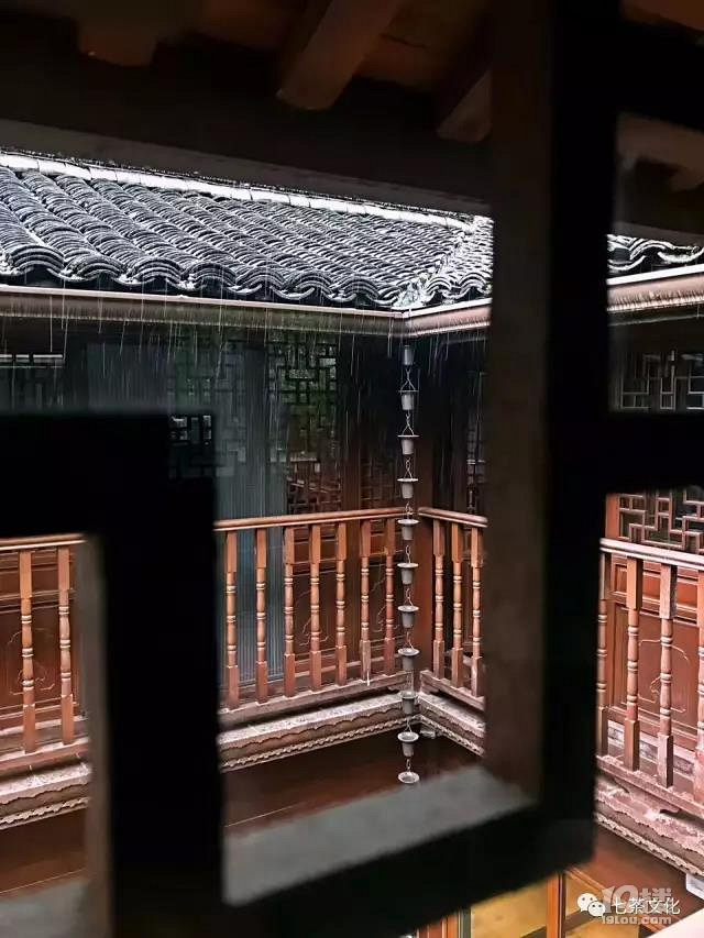 心经 · 体验课丨在喧嚣的红尘中，做一个自在的旁观者。