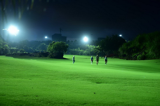 美巡中国赛运营总监赞融创海口三公里球会