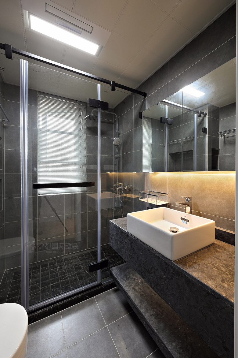 ������������װ����������ʢ���ĳ� �������ݷ��