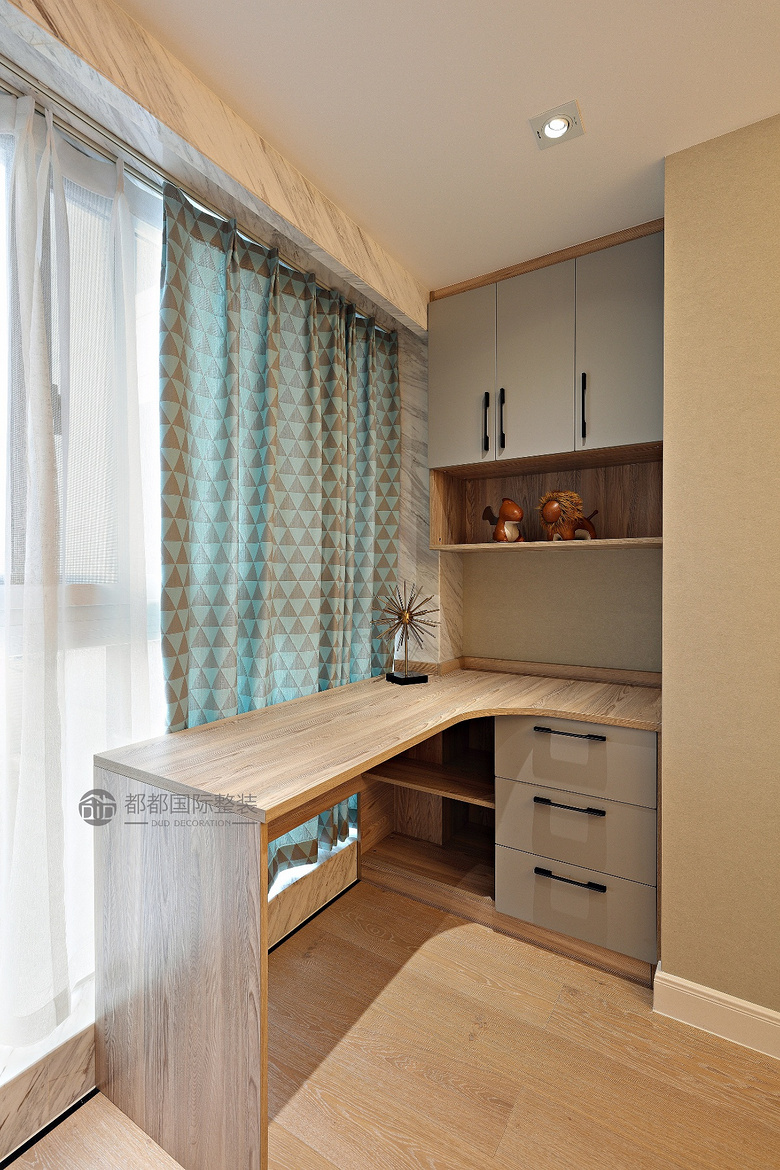 ������������װ����������ʢ���ĳ� �������ݷ��