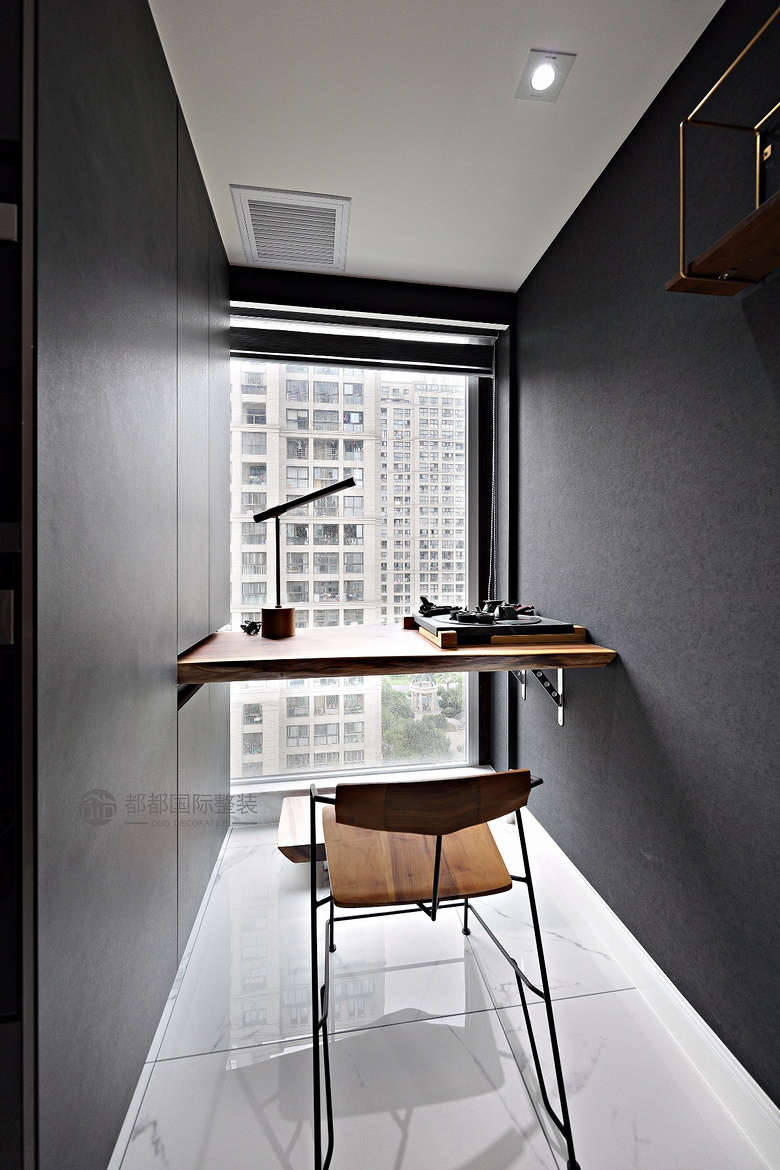 ������������װ����������ʢ���ĳ� �������ݷ��