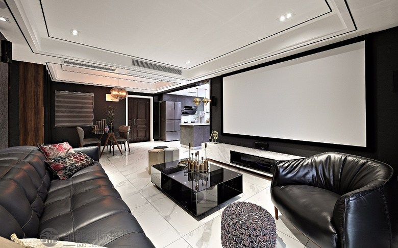 ������������װ����������ʢ���ĳ� �������ݷ��