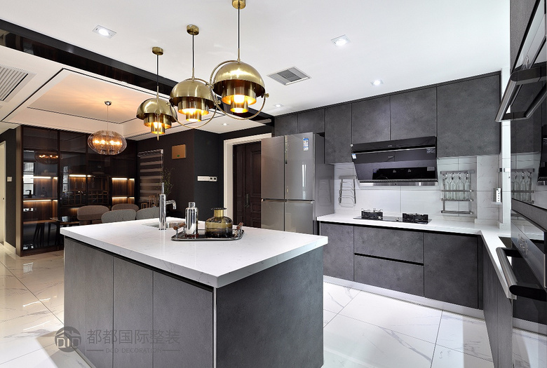 ������������װ����������ʢ���ĳ� �������ݷ��