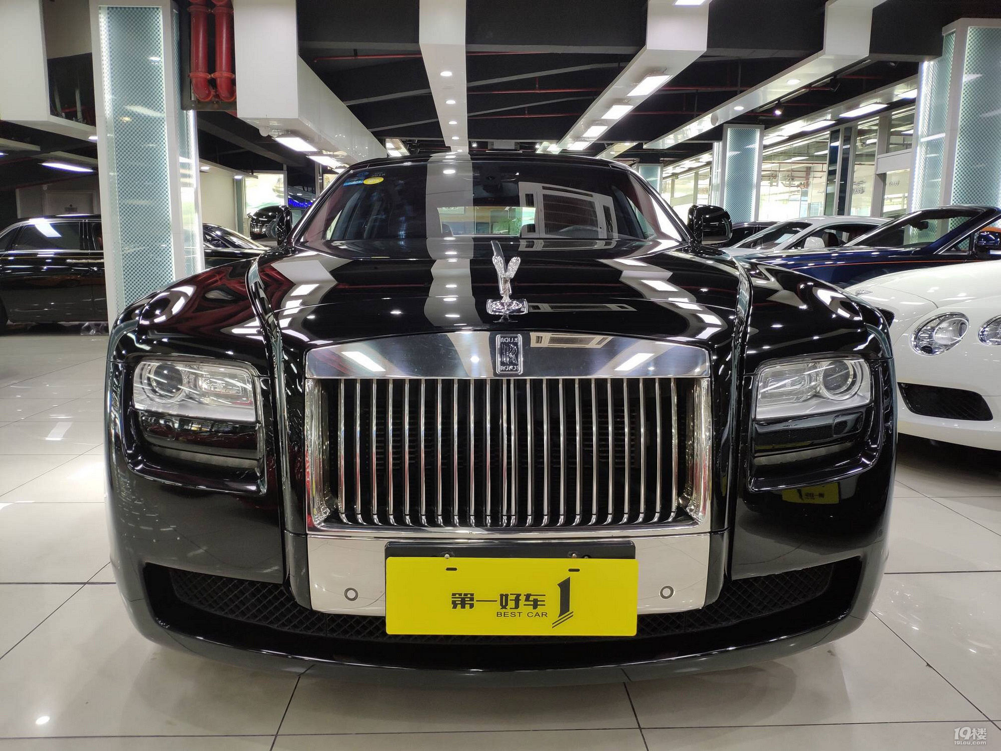 2010年10月劳斯莱斯古思特标准版顶配