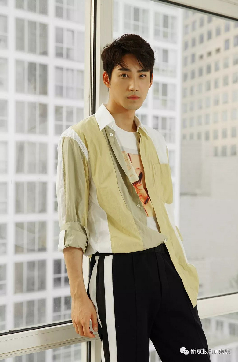 毕业学校:中国传媒大学 星座:天蝎座 代表作: 《浪花一朵朵》 《为了