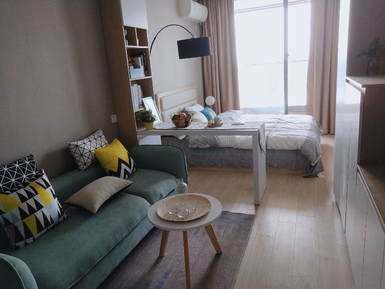 中大银泰附近 电竞小镇旁 精装修 一室一厅一卫