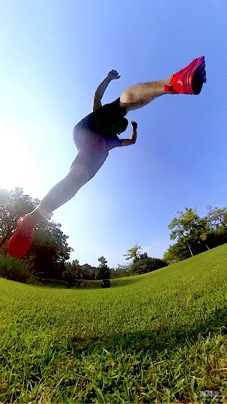 我爱上了一个人 嗯 一个人的生活