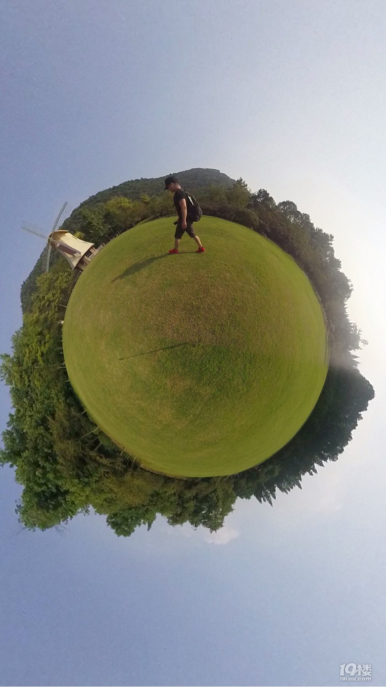 我爱上了一个人 嗯 一个人的生活