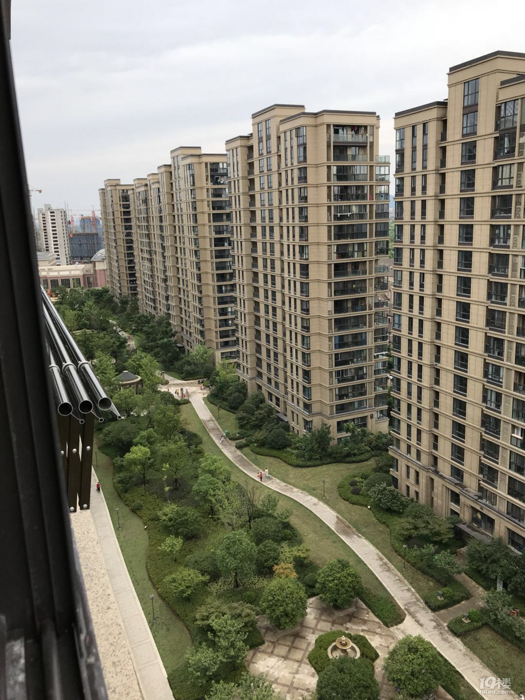 西溪海小海 89方三房朝南 诚心出售280w