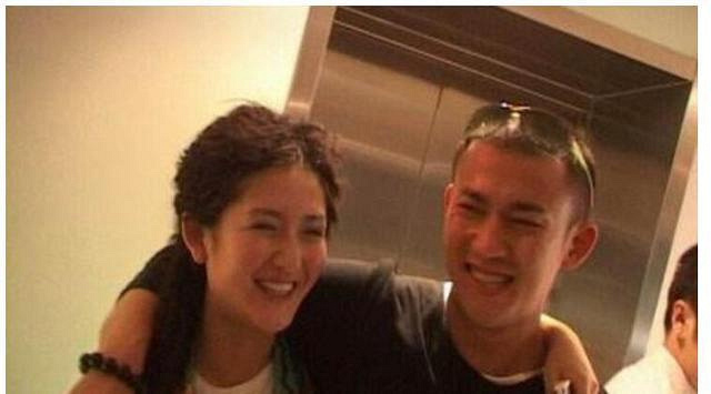 谢娜亲自辟谣与聂远恋爱说,10个字说明真相