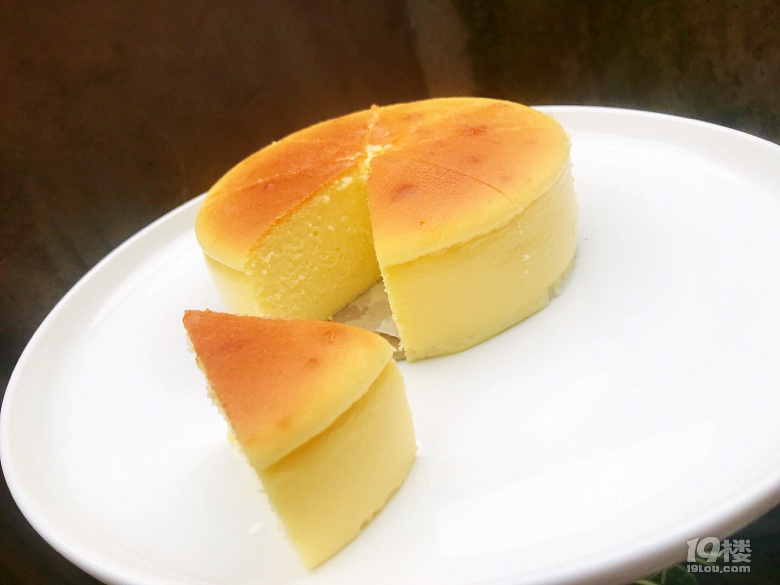 美味的牛奶芝士蛋糕