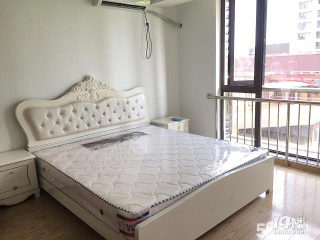 金隅空港清爽装修公寓 湾天地附近 电影院菜市