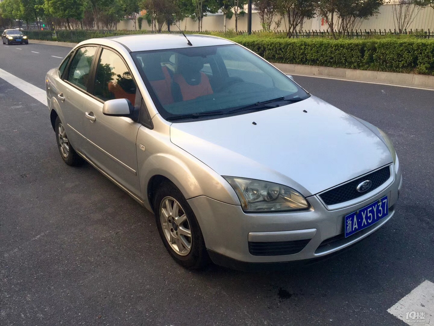 07年上牌福特福克斯,车况不错,可帮上周边牌照