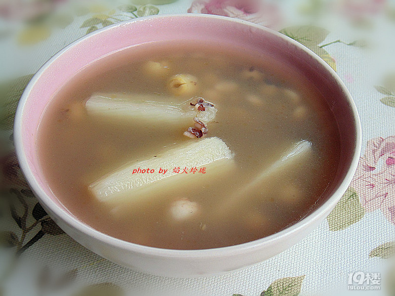 滋陰補(bǔ)臟,養(yǎng)胃生津的【養(yǎng)生老鴨湯】