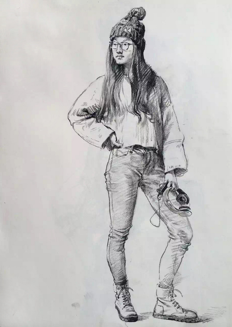 干货丨速写人物站姿的画法和技巧