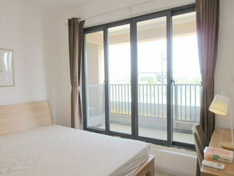 红联九漾华庭东区 优质房源 1号地铁口