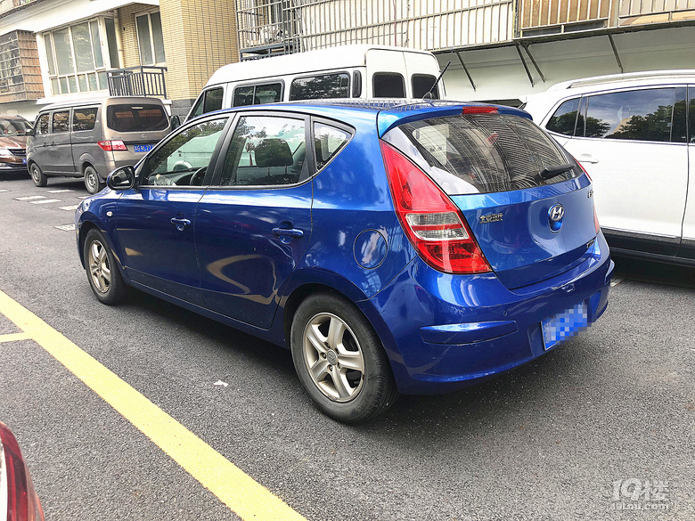 10年9月上牌现代i30,无事故,火烧,泡水,保养的非常好