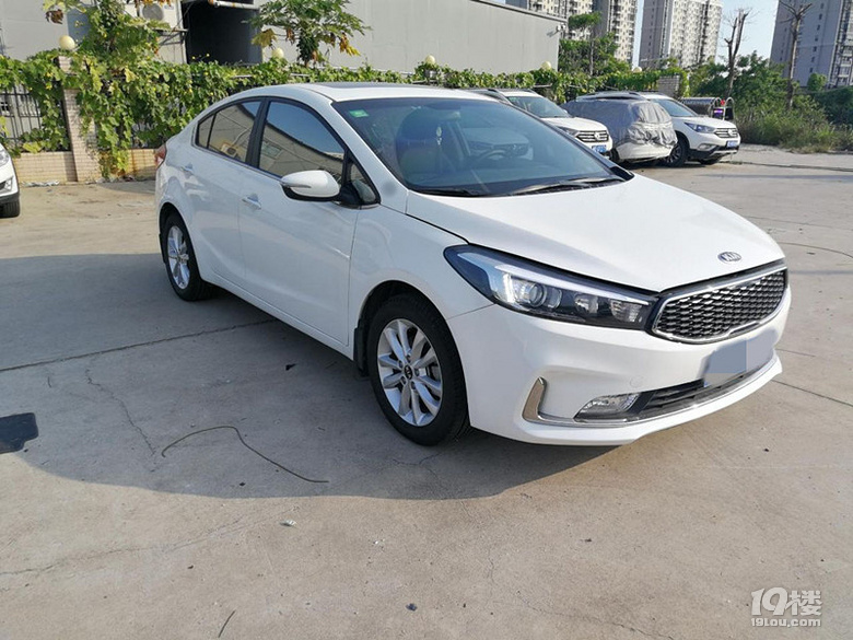 k3 2016款1.6自动gls车子很新分期出售黑户逾