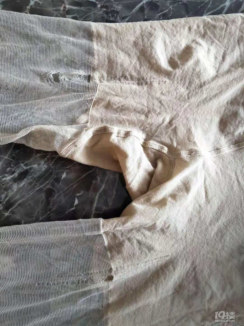 空中超市=垃圾超市?