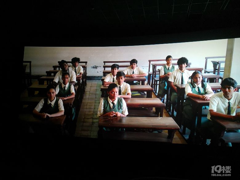 印度新电影《嗝嗝老师》(图)