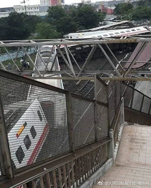 最新!台湾火车脱轨18人死亡,178人受伤,出轨前