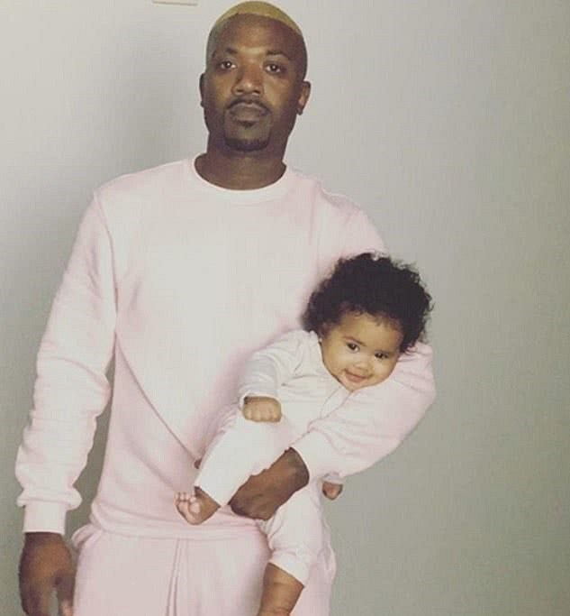 说唱歌手雷回应公布与金卡戴珊私密录像带的事