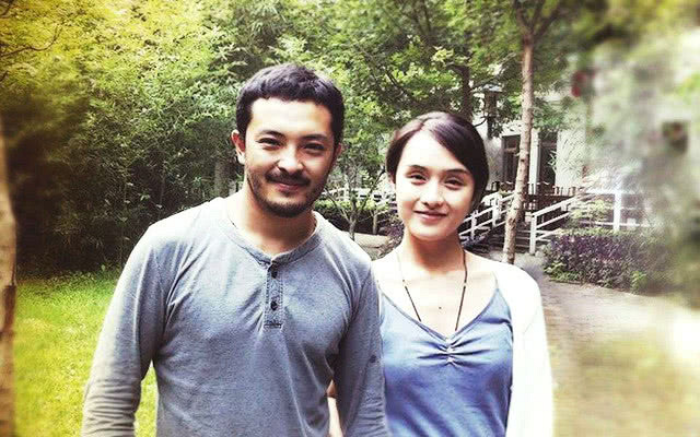 她17岁就上春晚,当红时却嫁给外卖小哥,如今丈夫成双料影帝