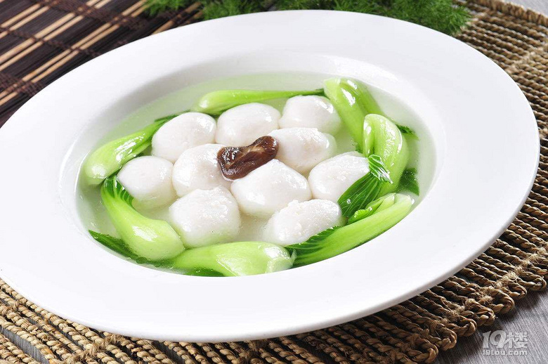 纯手工鱼丸,吃得放心