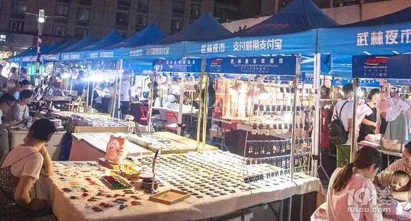 西湖边的这个夜市，你若没逛过真的不算了解杭州