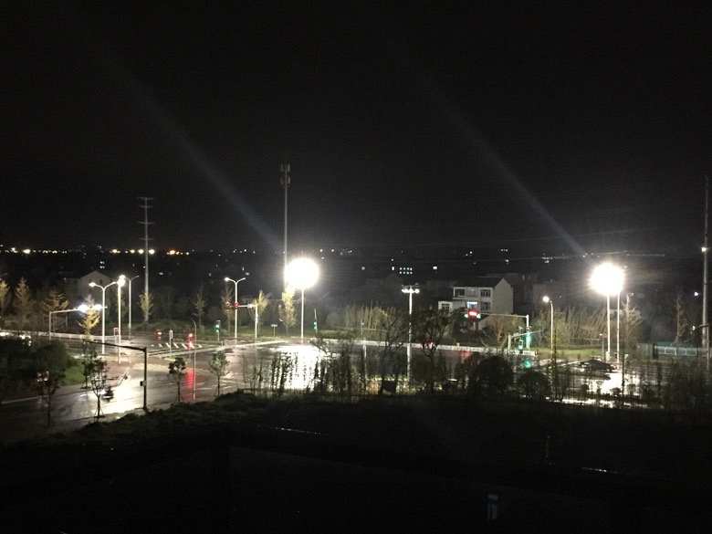 ȫ�µ�����Ԣ��װ�޳���