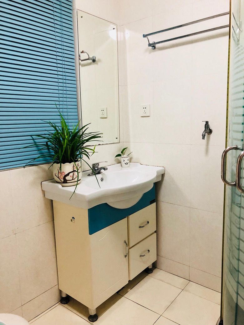 出租市中心50平方米精装修房子