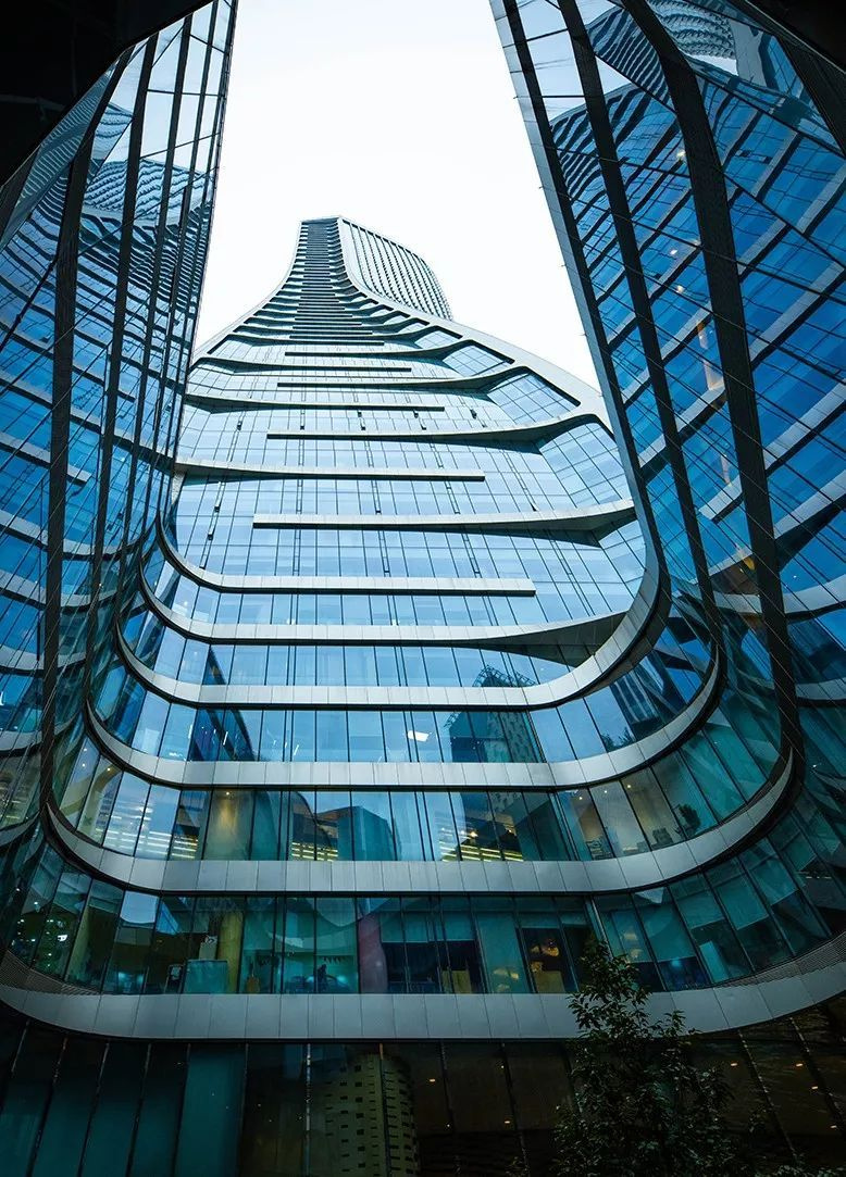 超广角镜头在建筑摄影艺术中的处女之秀